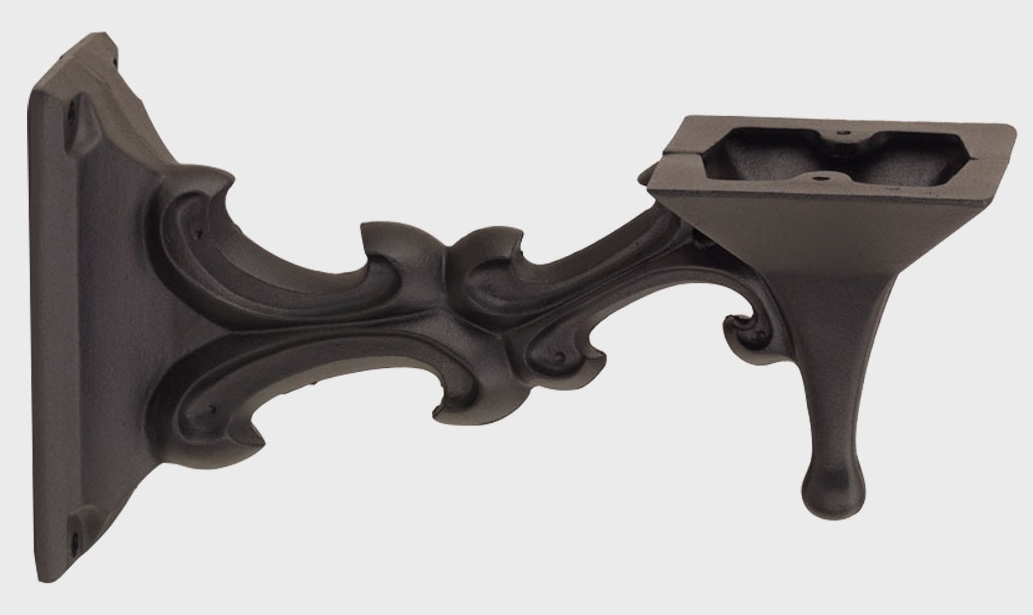 Four sided lamp wall bracket lighting fixture